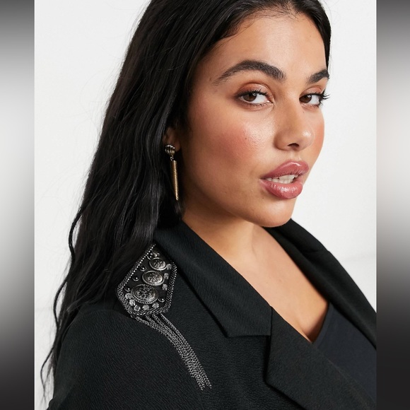 Junarose by Vera Moda Black Silver Embellished Shoulder Western Blazer - Picture 3 of 16